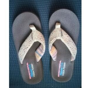 Sketchers Released Fit Yoga Cushion Foam sz 8.5,,,shoe 2